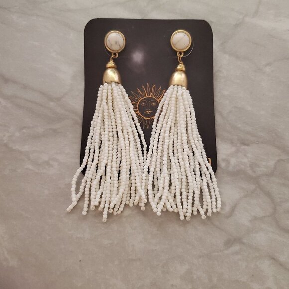 Stella & Dot Jewelry - ✨ Stella and Dot White Seed Beaded Beads Marble Boho Tassel Earrings ✨